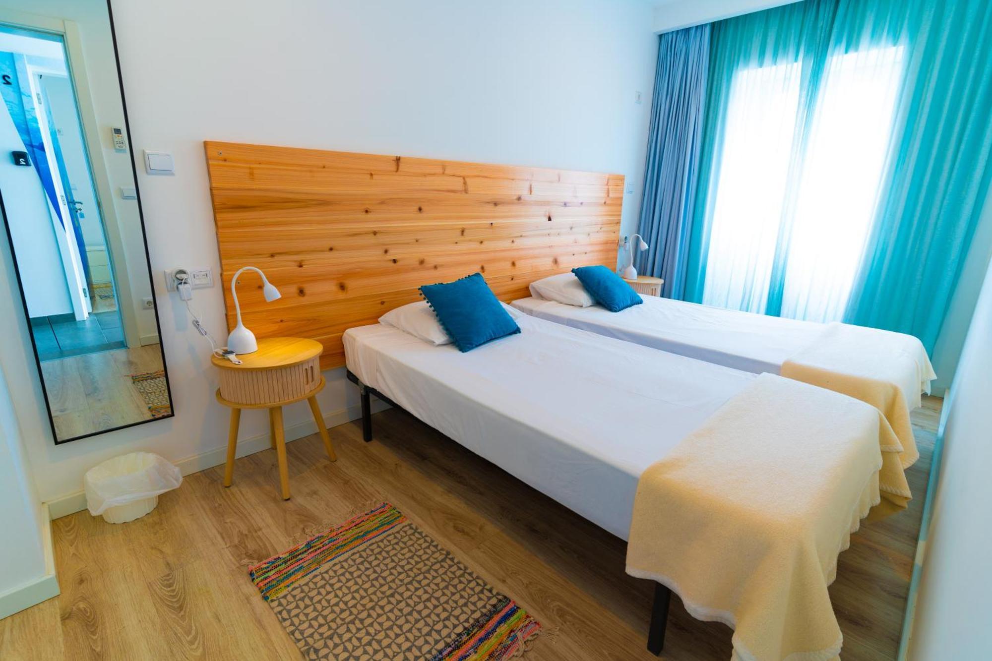 Hostel Azorazul - Pool & Suite Ponta Delgada Extérieur photo
