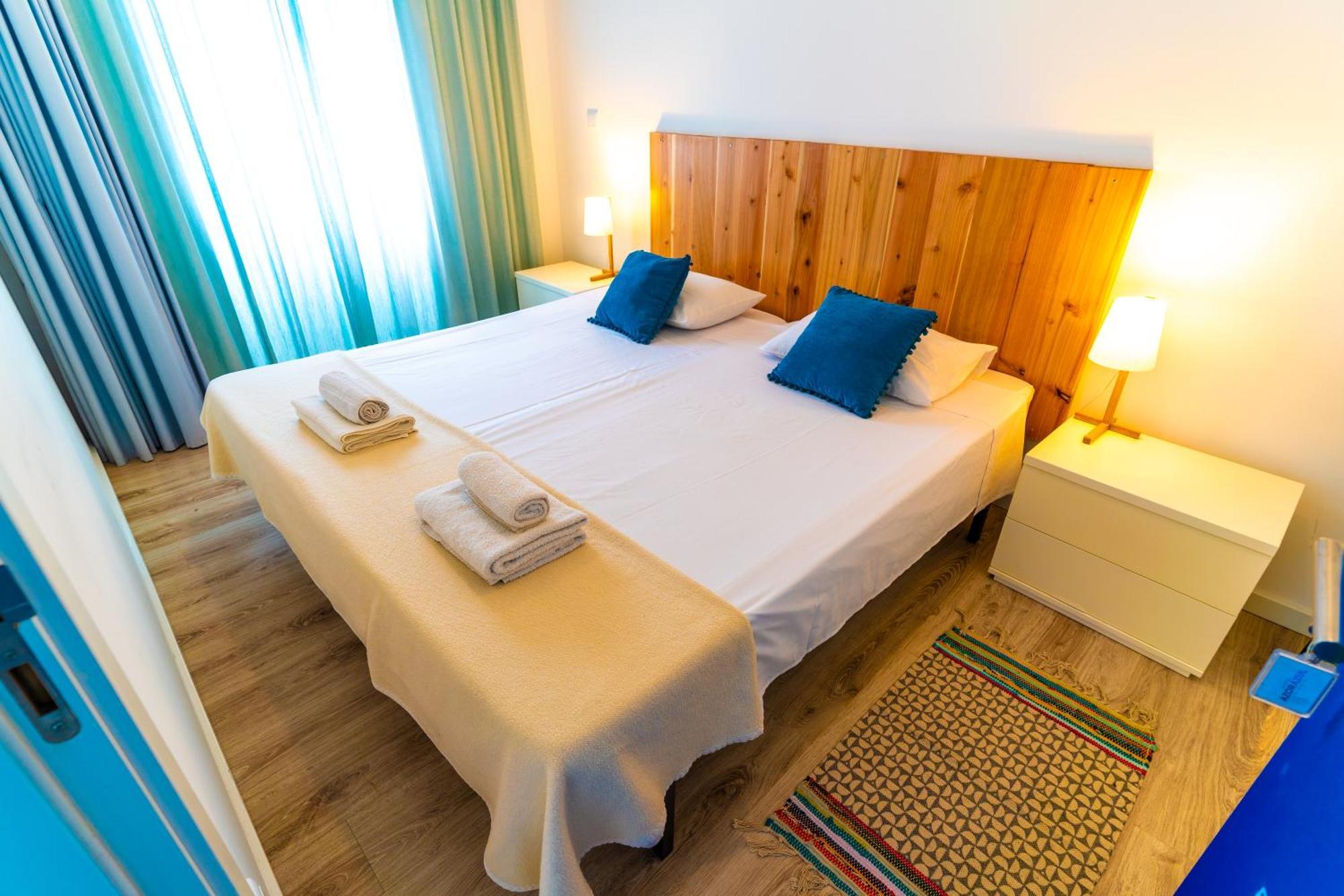 Hostel Azorazul - Pool & Suite Ponta Delgada Extérieur photo